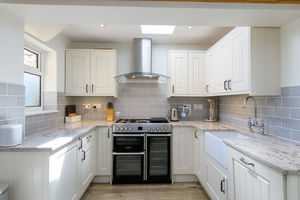 Kitchen- click for photo gallery